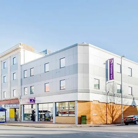 Premier Inn Eastbourne Town Centre-2