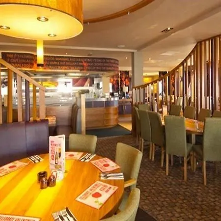 Premier Inn Newton Abbot-2