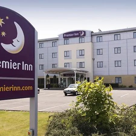 Premier Inn Poole North-2