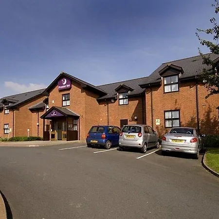 Premier Inn Ross-On-Wye-2