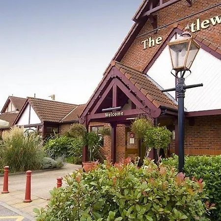 Premier Inn Mansfield-3