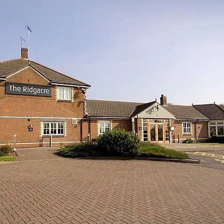 Premier Inn West Bromwich-3
