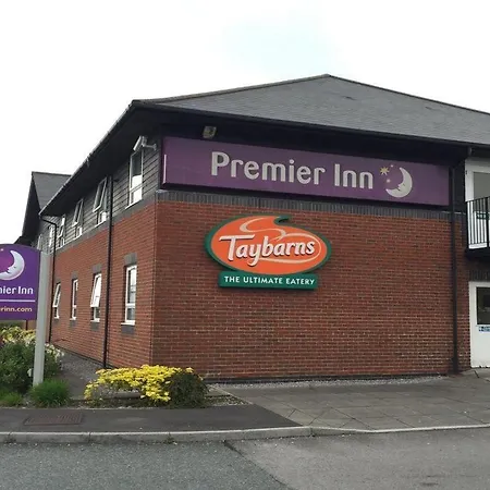 Premier Inn Swansea North-3