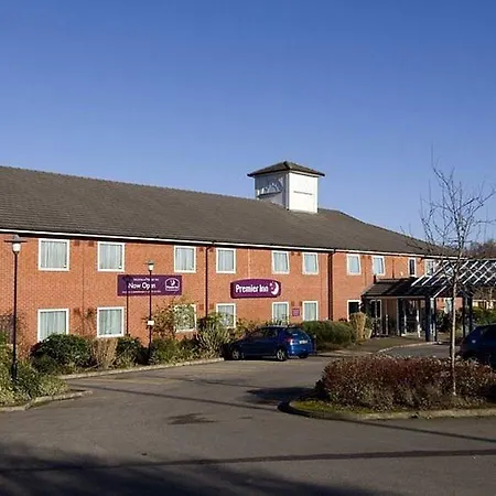 Premier Inn Pontypool-2