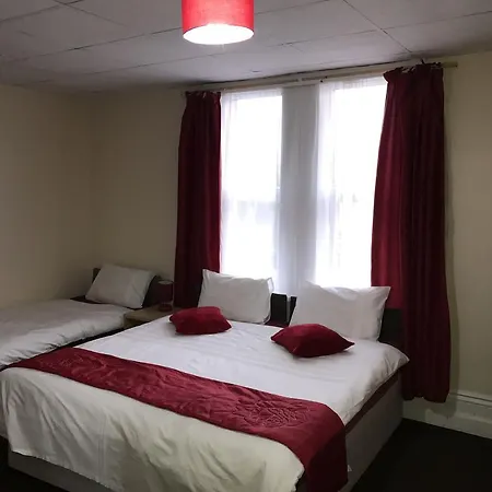 Acorn Lodge Guest House - Free Parking-3