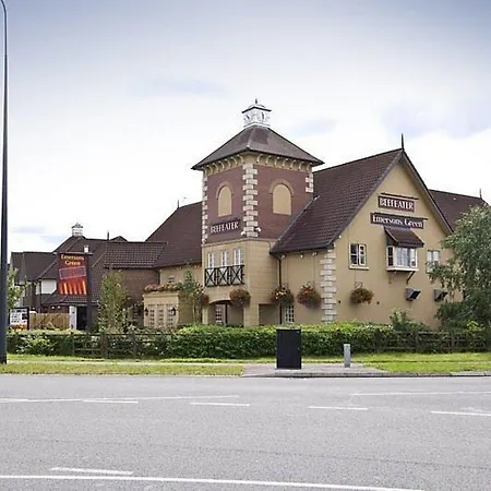 Premier Inn Bristol East-3