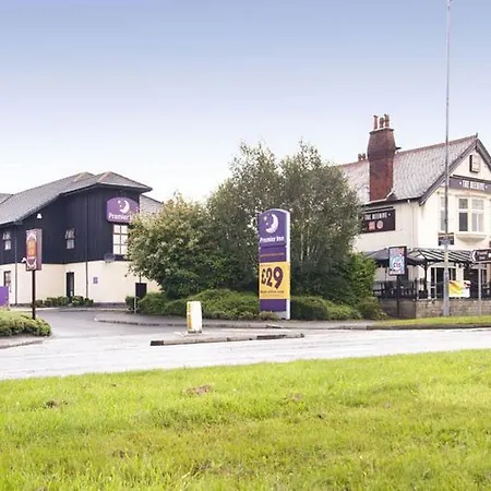 Premier Inn Bolton West-3