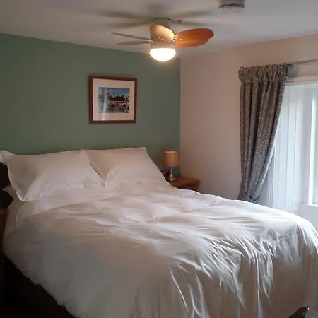Barrowgarth Guest House-3