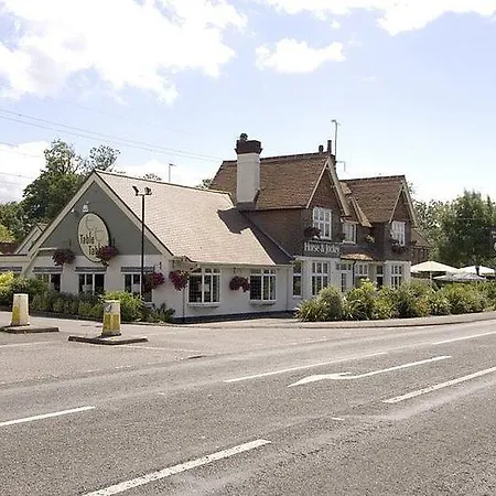 Premier Inn Dunstable South A5-3