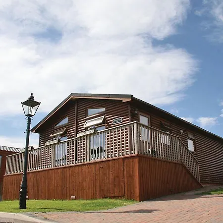 Weston Wood Lodges-3