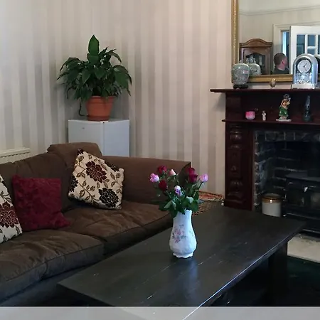 Crickleigh House-3