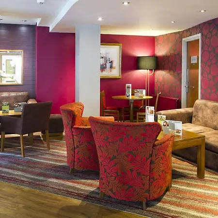 Premier Inn Glasgow City - George Square-2