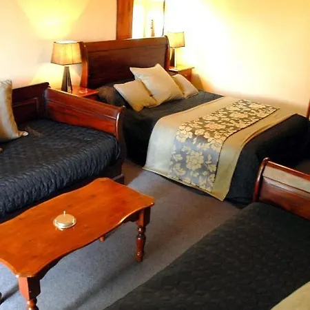 Hopbine House-3