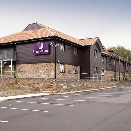 Premier Inn Chessington-2
