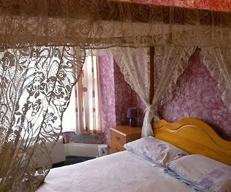 The Vyvyan Arms Hotel-2