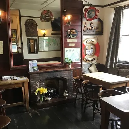 The Dock Inn-2