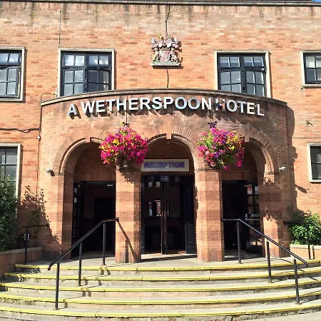 The Brocket Arms Wetherspoon-2