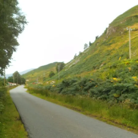 Lamont Chalet Self Catering Holiday Homes Creagmhor Glenelg Iv408La-2