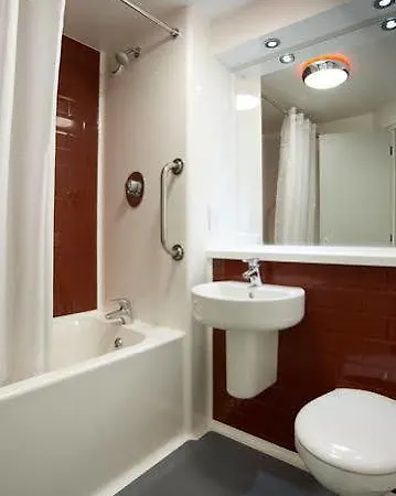Travelodge Portishead-2