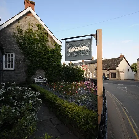 Radnor House-2