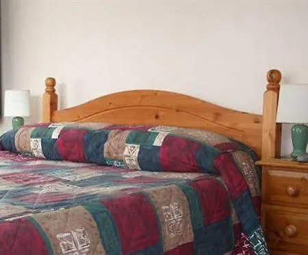 Fir Tree Lodge Hotel, Guest House-3