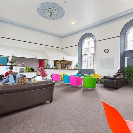 Cohort Hostel-3