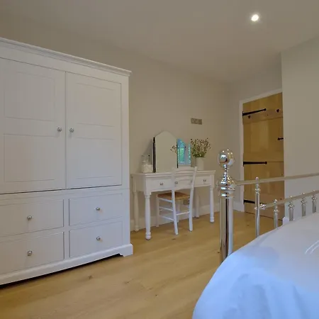 Pippin Heath House B&B-2