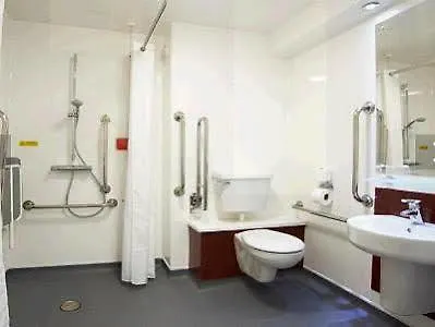 Travelodge Tamworth Central-3