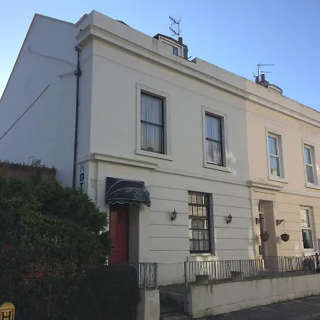 Lockyer House B&B-2