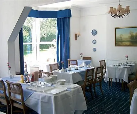 Lanarth Hotel And Caravan Park-2