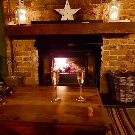 Brooklyn Lodge-2