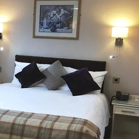 The Grove House Hotel-3