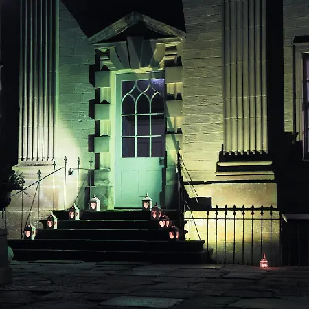 Lea Hall-2