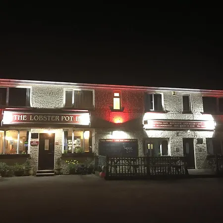 The Lobster Pot-2
