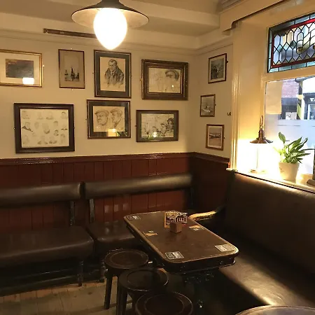 The Black Horse-3