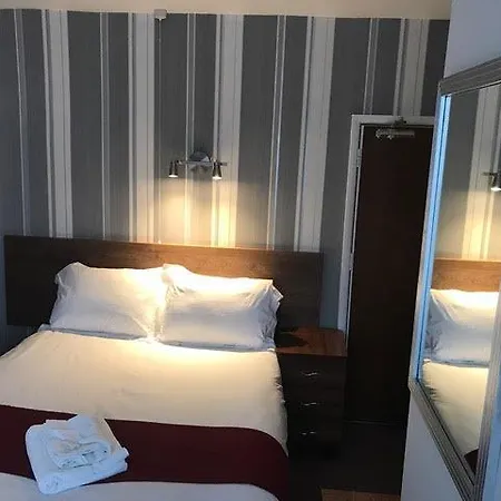 Clifton Hotel-2