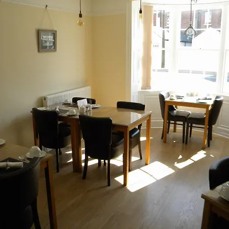 The Alendale Guesthouse-2