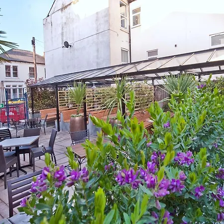 The Last Post Wetherspoon Hotel-3