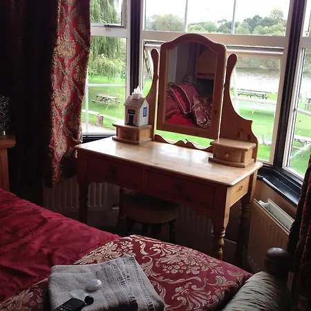 Lower Lode Inn-2