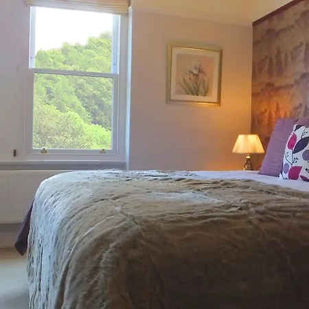 Woodlands Guesthouse-3