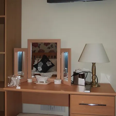 Bodhyfryd Guesthouse-3