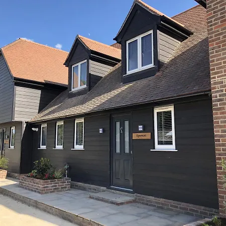 The Cottages At Crouchers Orchards-3
