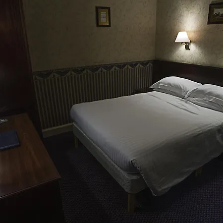 The Queens Hotel-2