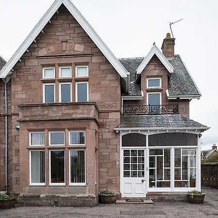 Eastdene Guest House-2