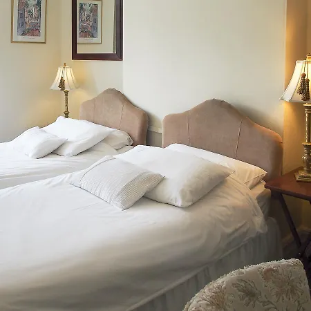 Leaded Light Guest House-2