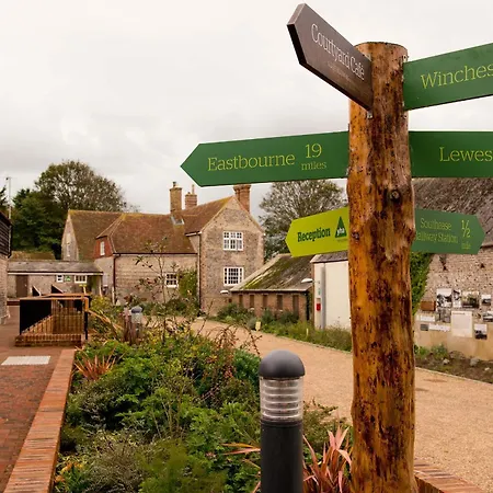 Yha South Downs-3