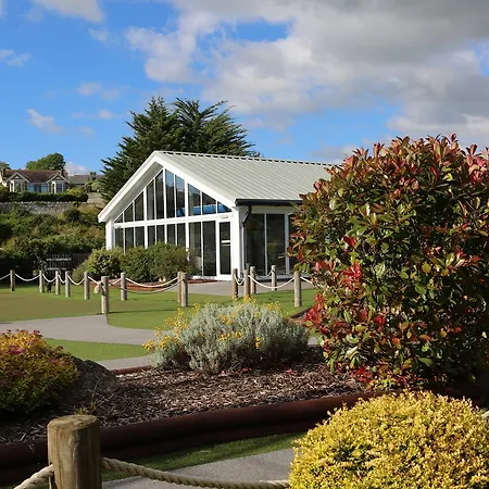 Par Sands Coastal Holiday Park-3