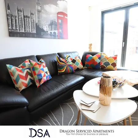 Birmingham City Centre Premier Apartment-2