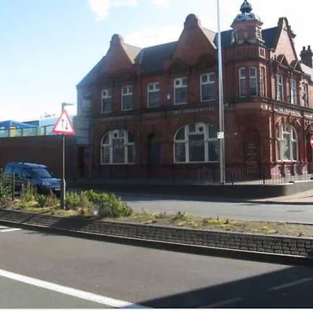 Swan And Mitre Pub-2