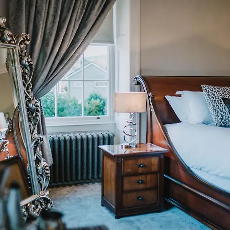 Grassfield Hall Bed & Breakfast-3